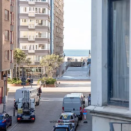 Spacious Closeby The Sea Up To 6 People! Apartment Ostend