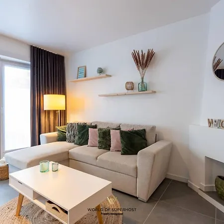 Spacious Closeby The Sea Up To 6 People! Apartamento *