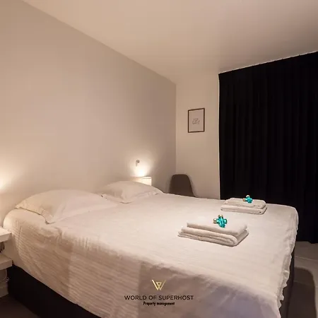 Daire Spacious Closeby The Sea Up To 6 People! Oostende